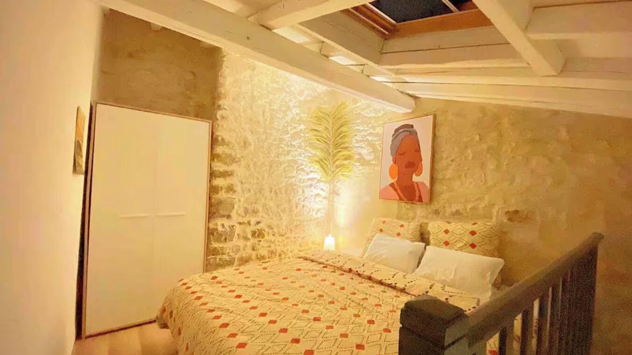 Photo of Bedroom in Faubourg
