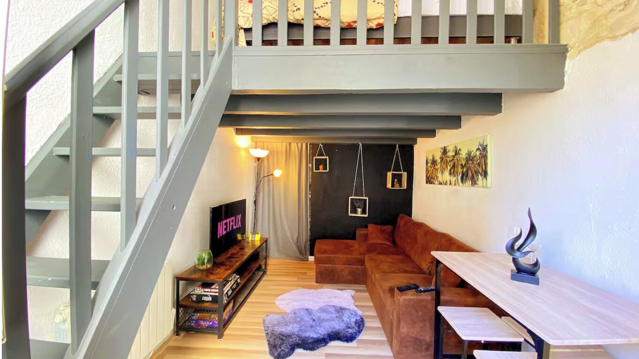 Photo of Livingroom in Faubourg
