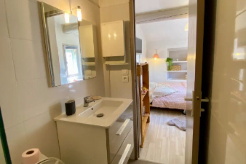 Photo of Bathroom in Quartier Administrations