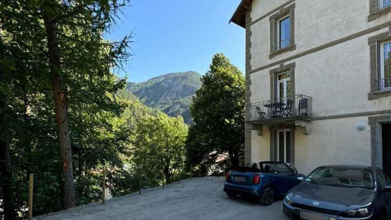 Photo of Outdoor in Chateau-Ville-Vieille