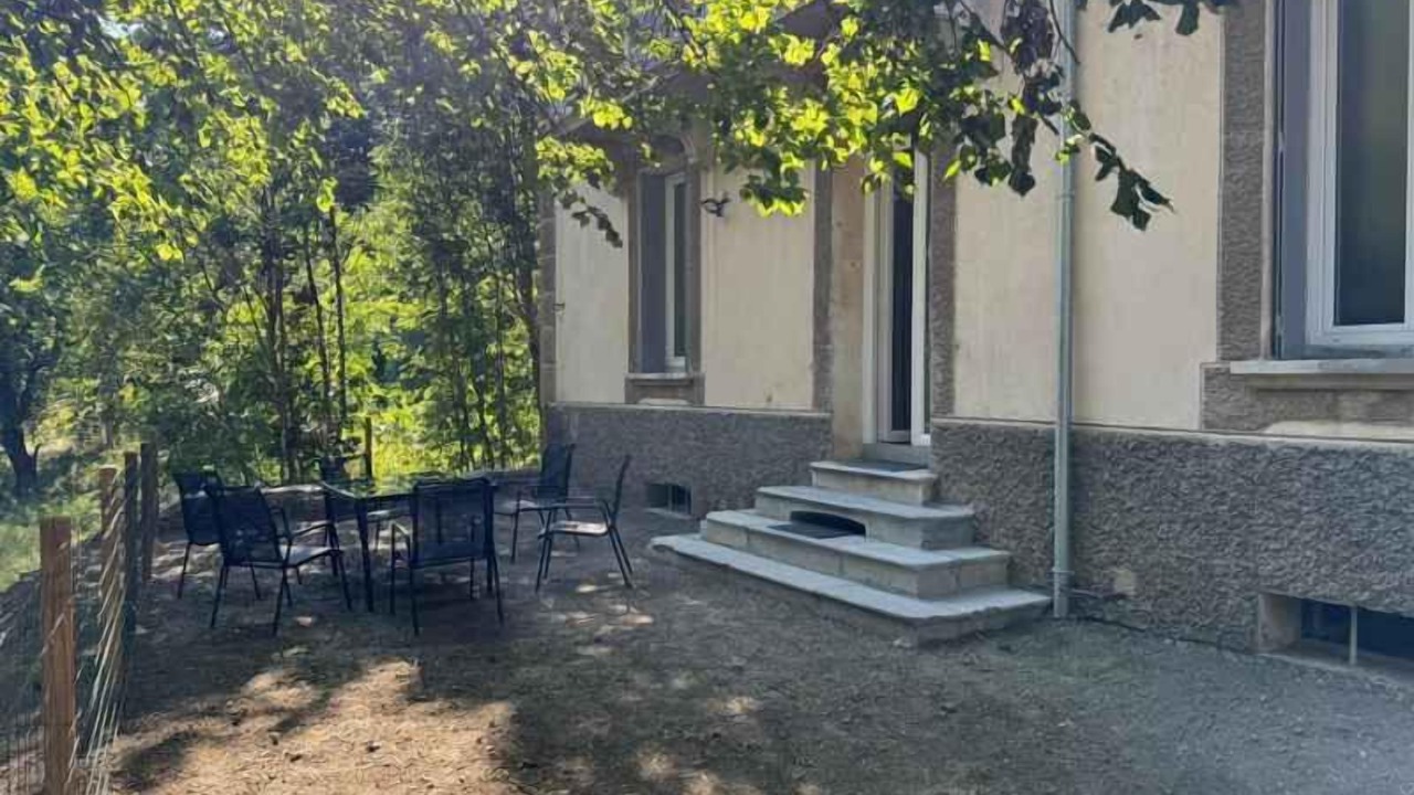 Photo of Outdoor in Chateau-Ville-Vieille