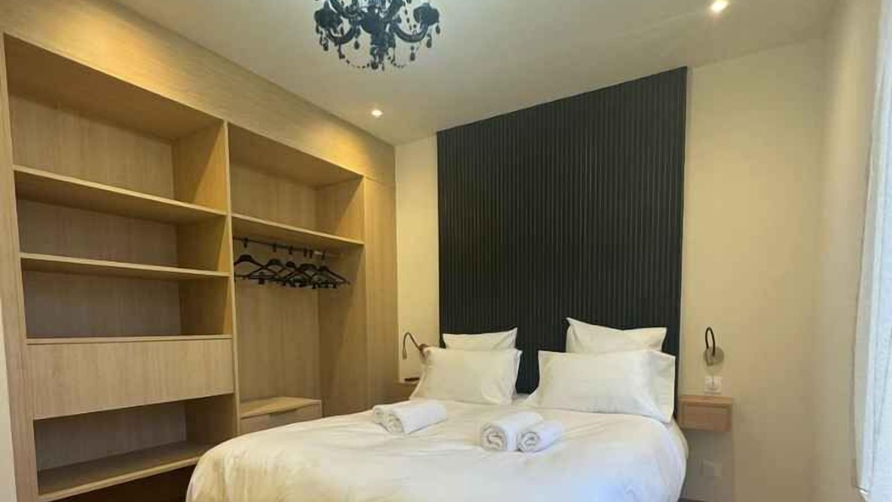 Photo of Bedroom in Chateau-Ville-Vieille