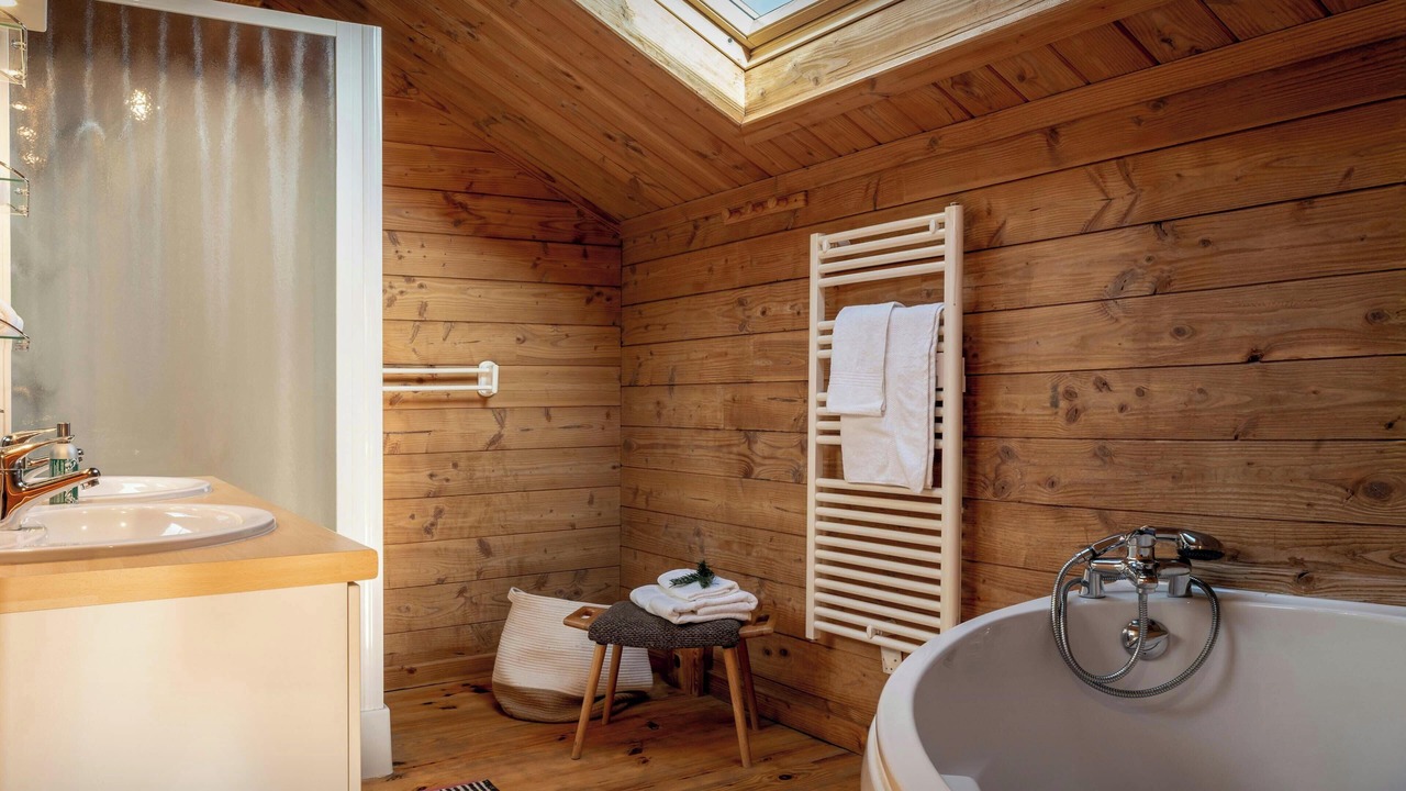 Photo of Bathroom in Saint-Etienne-de-Tinee