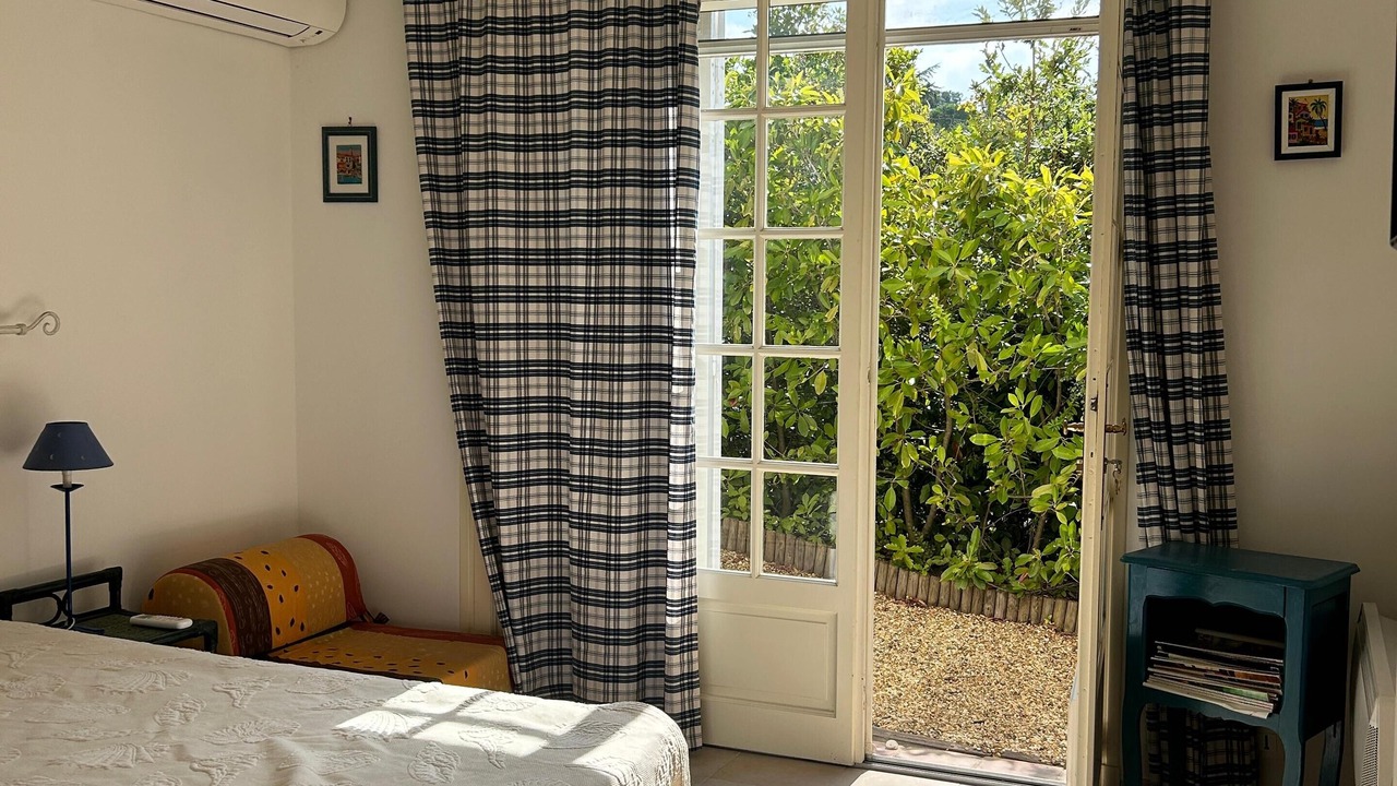 Photo of Bedroom in Sainte-Maxime - Saint-Tropez