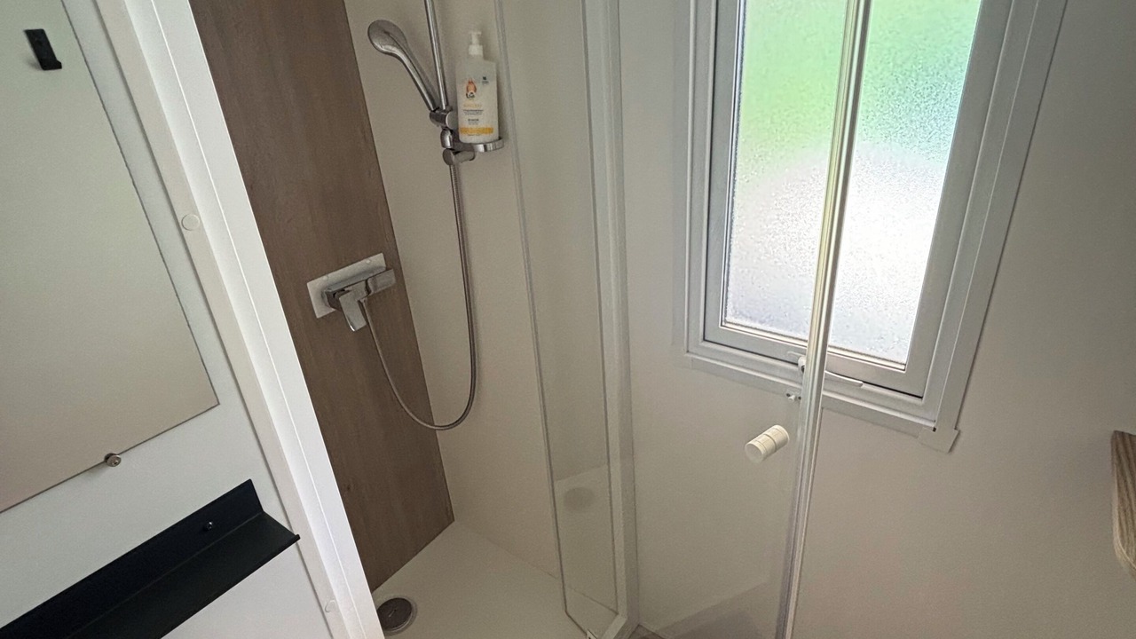 Photo of Bathroom in Lattes