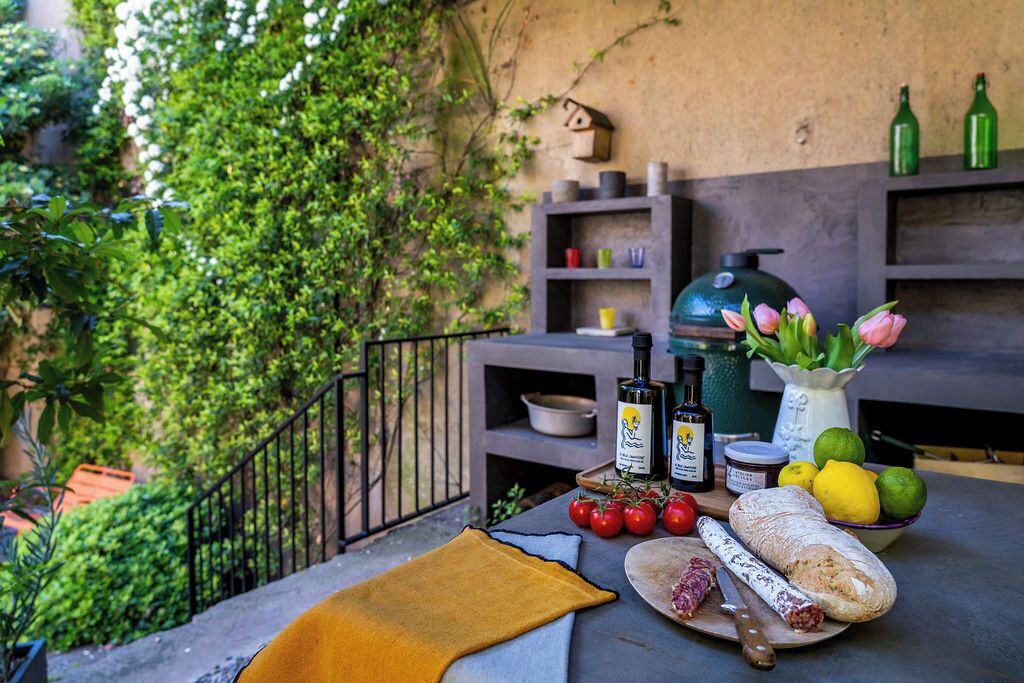 Photo of Outdoor in Carnot