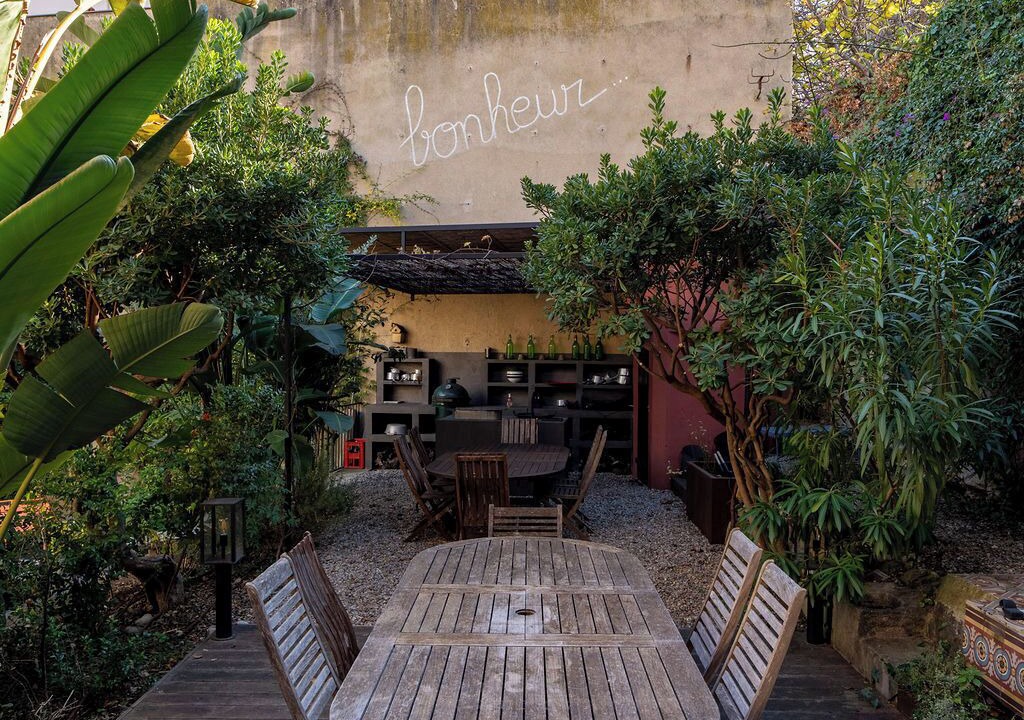 Photo of Outdoor in Carnot