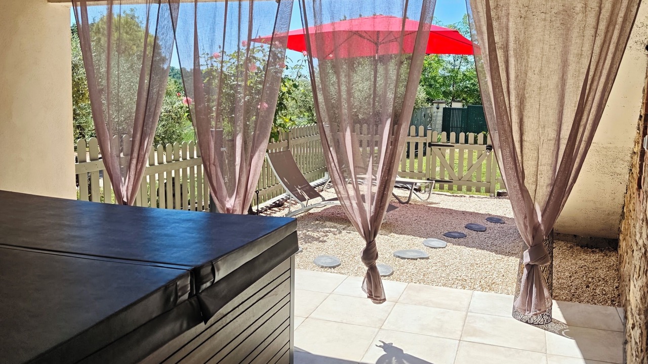 Photo of Patio Balcony in Saint-Jean-de-Ceyrargues