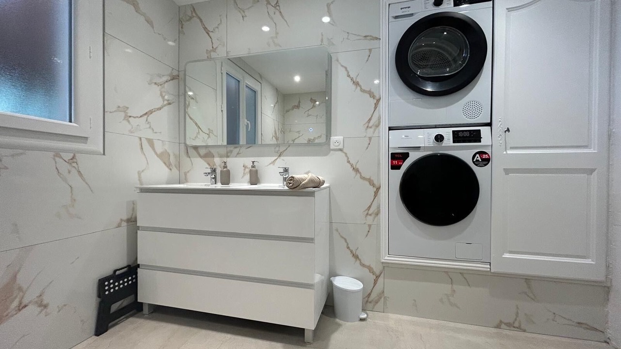 Photo of Bathroom in Le Luc