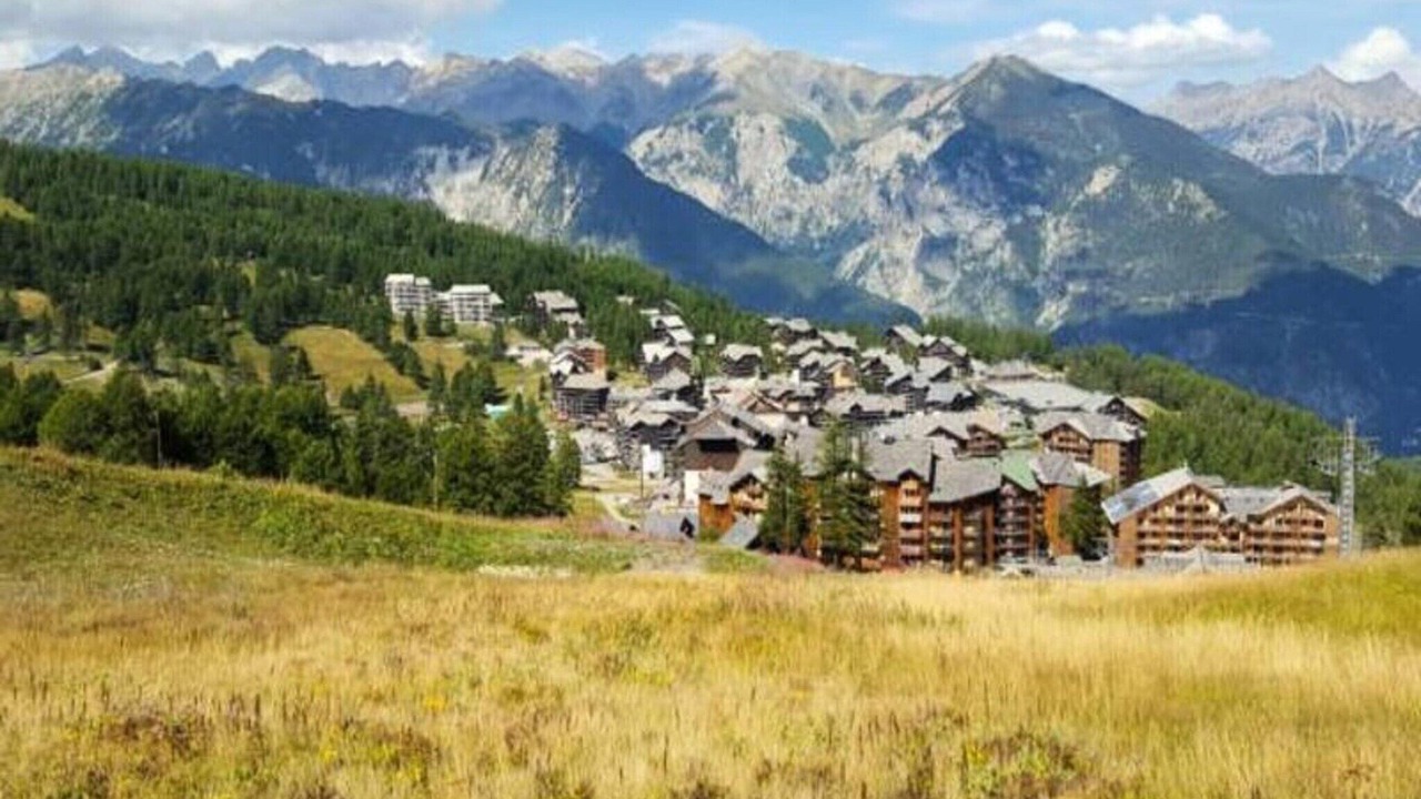 Photo of Others in Vars