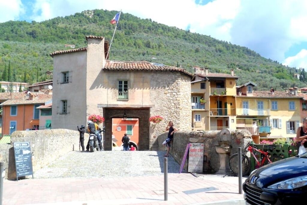 Photo of Others in Moulinet