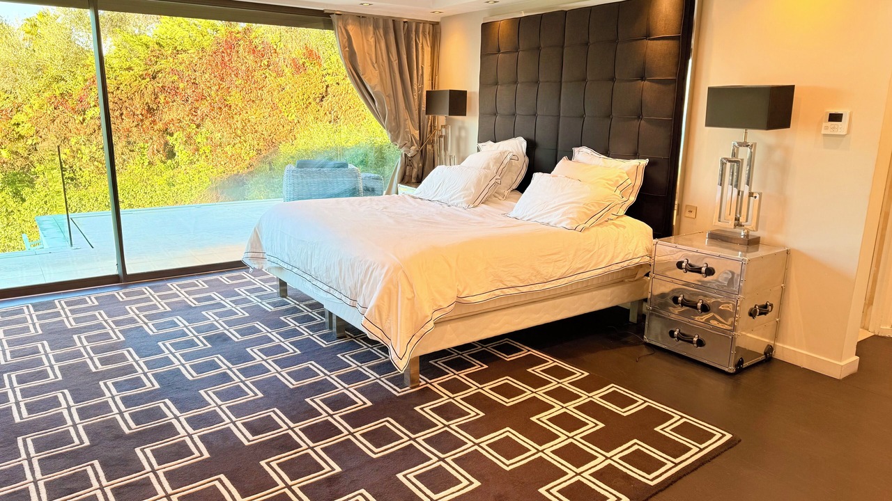 Photo of Bedroom in California - Pezou
