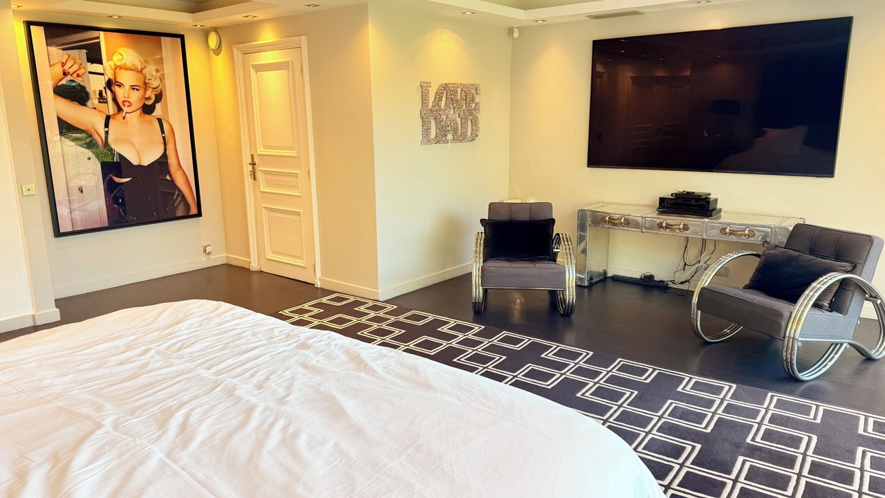 Photo of Bedroom in California - Pezou
