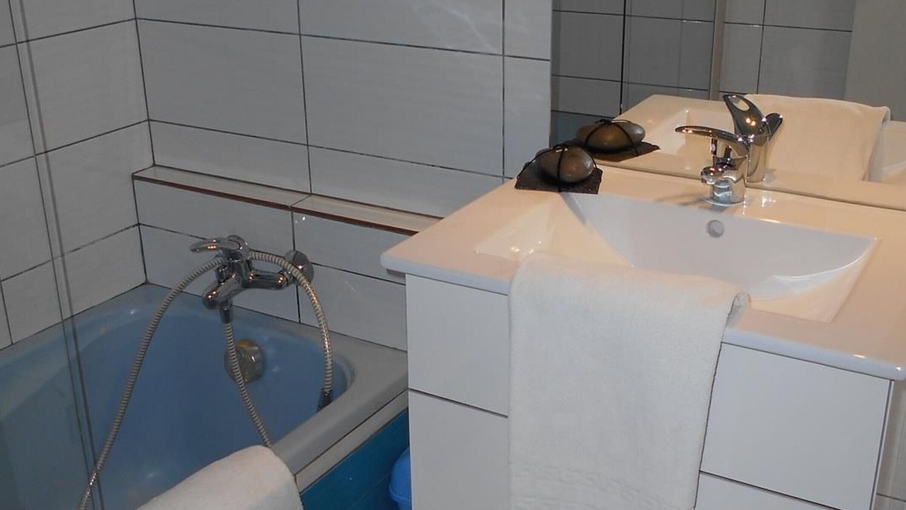 Photo of Bathroom in Guillestre