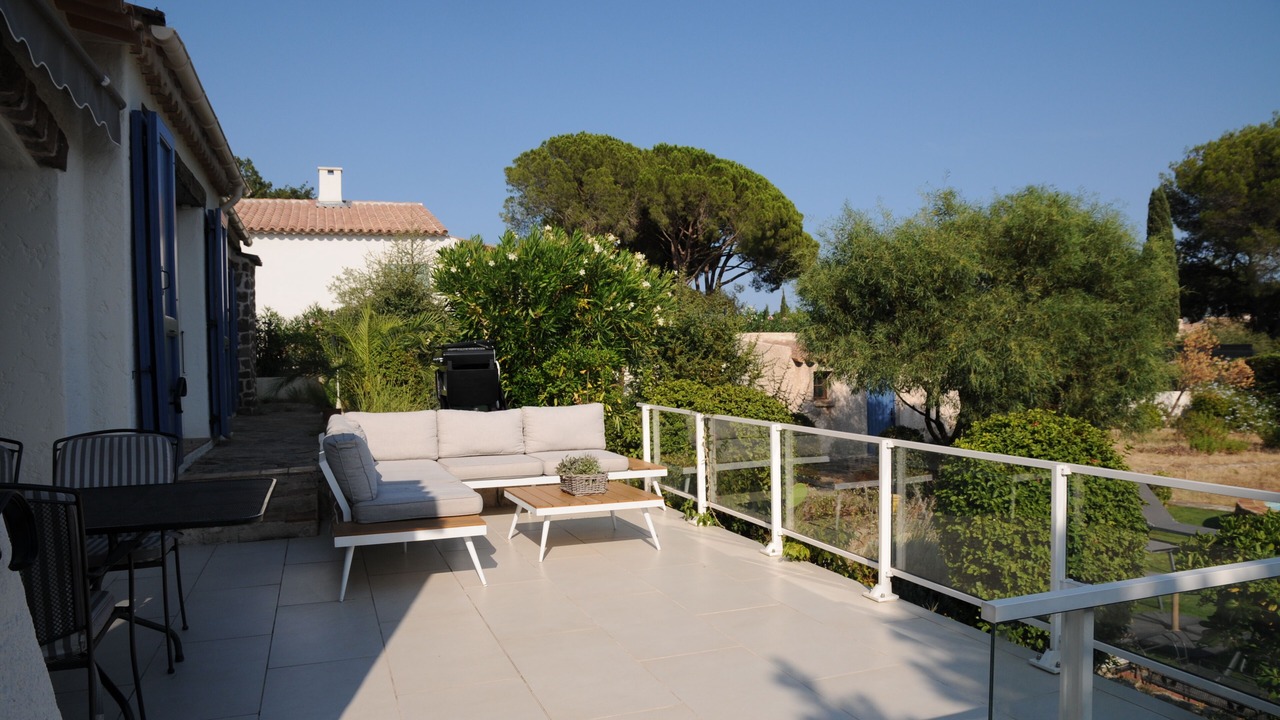 Photo of Patio Balcony in Sainte-Maxime - Saint-Tropez