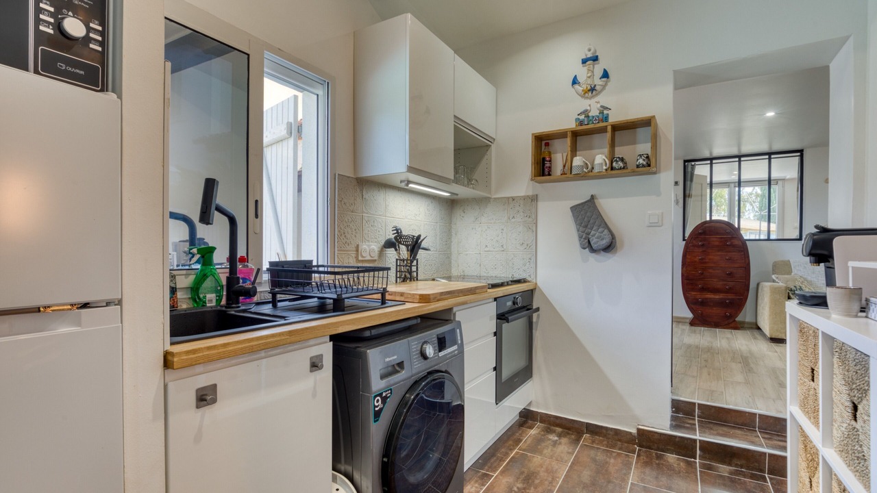 Photo of Kitchen in Puimisson