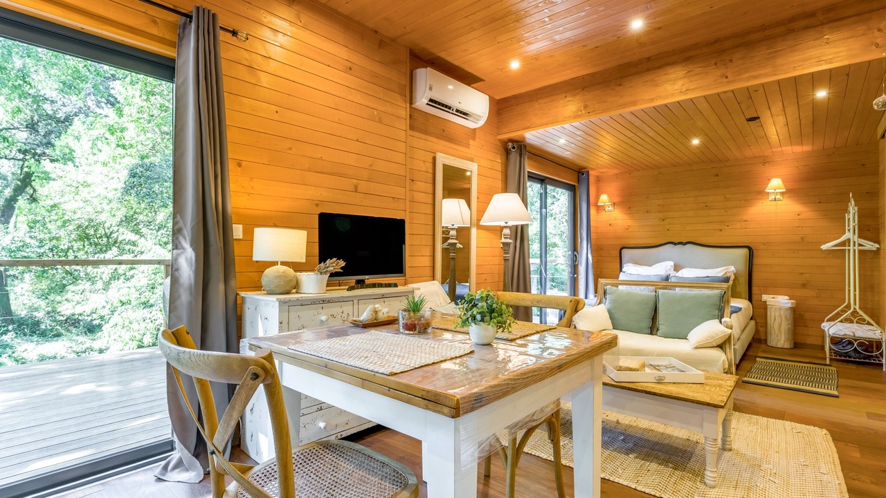 Photo of Livingroom in Arpaillargues-et-Aureillac