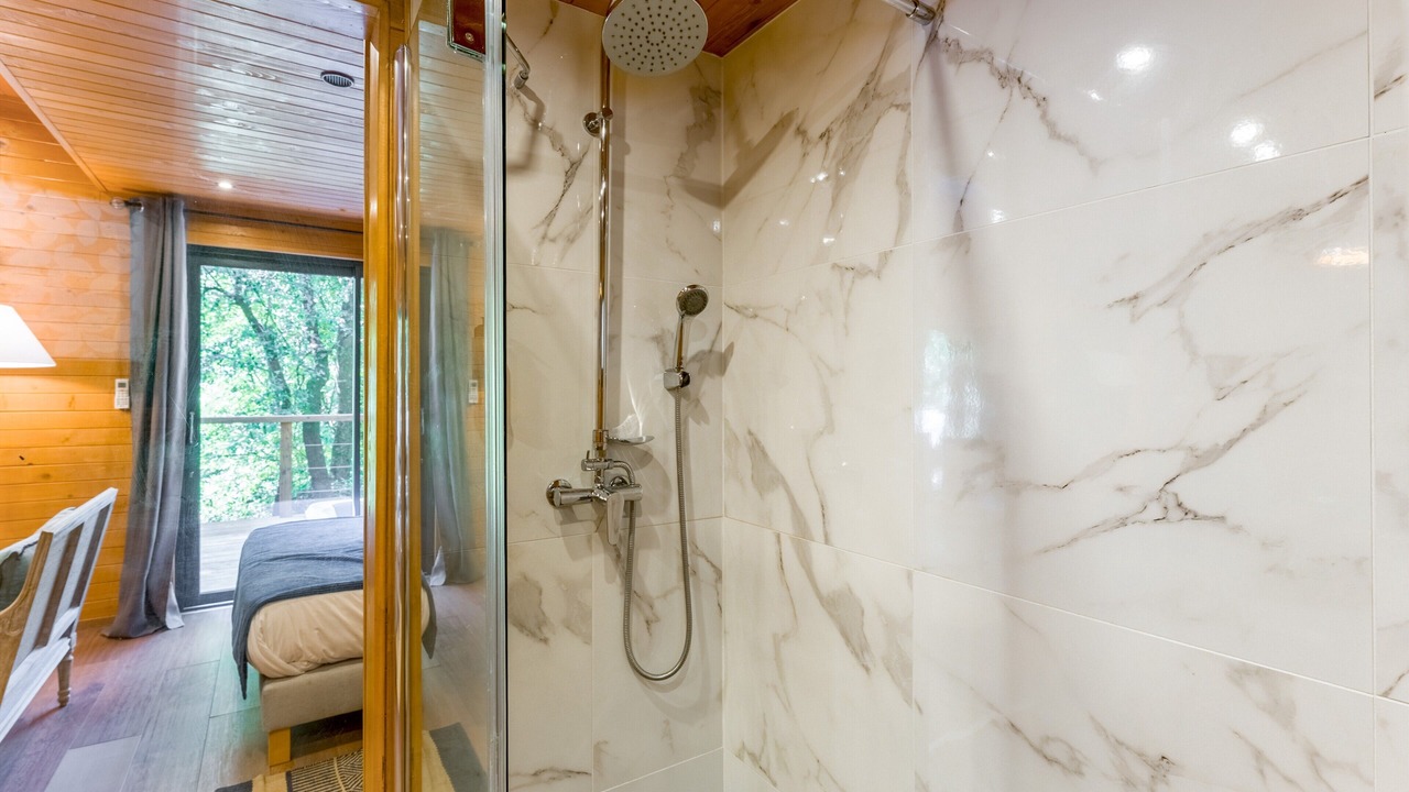 Photo of Bathroom in Arpaillargues-et-Aureillac