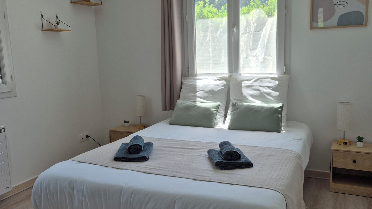 Photo of Bedroom in Roquebilliere