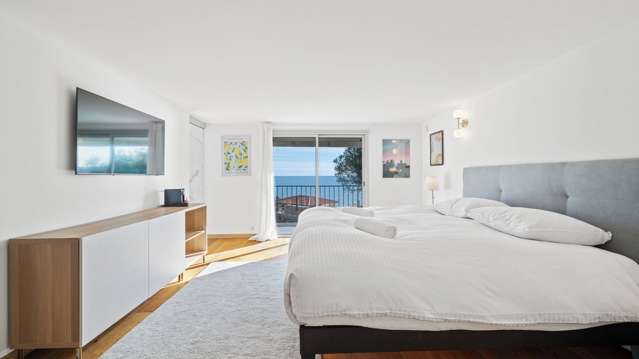Photo of Bedroom in Cap-d'Antibes