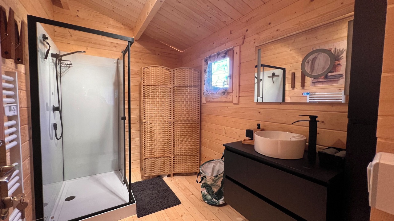 Photo of Bathroom in Tourrettes