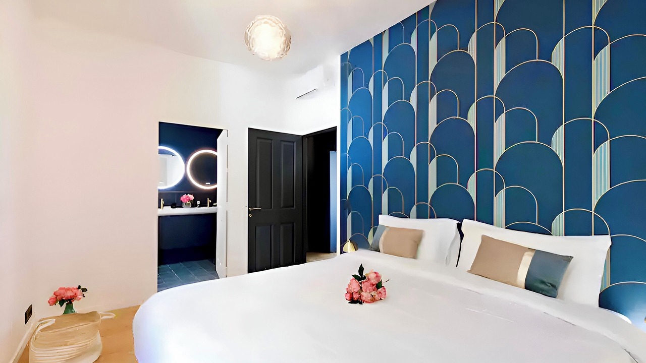 Photo of Bedroom in California - Pezou