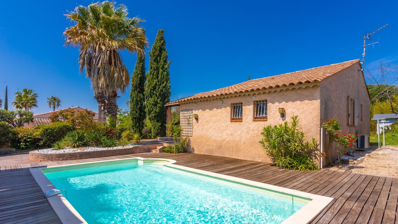 Photo of Outdoor in Frejus