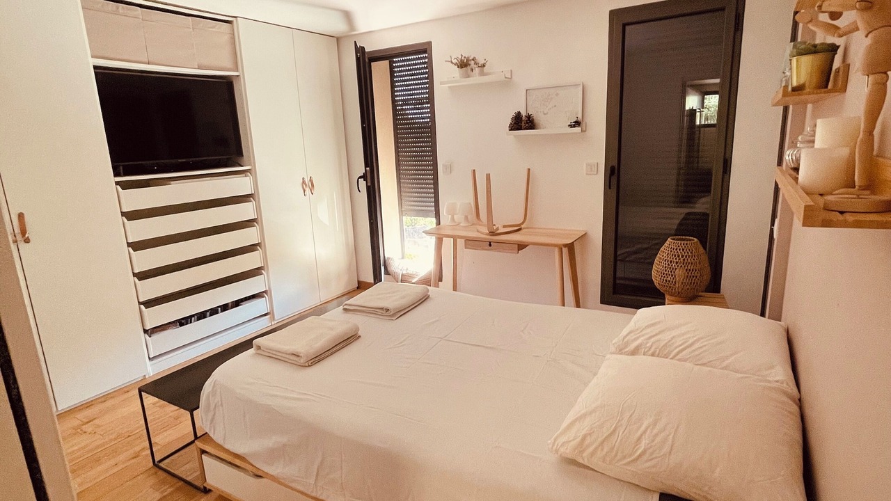 Photo of Bedroom in Quartier des Espesses