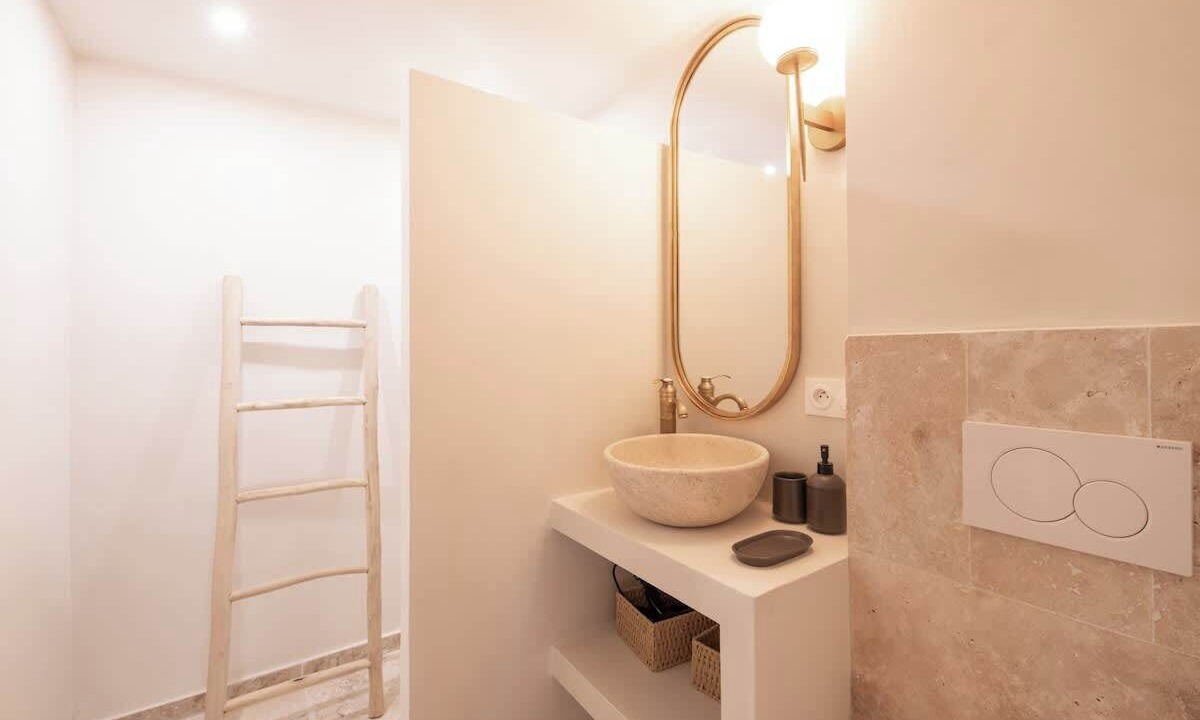 Photo of Bathroom in Saint-Tropez City Centre
