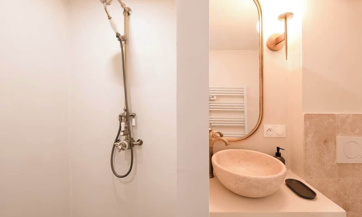 Photo of Bathroom in Saint-Tropez City Centre