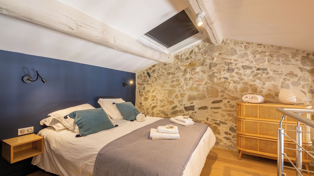 Photo of Bedroom in Saint-Tropez City Centre