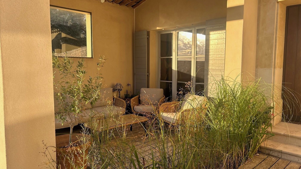 Photo of Outdoor in Pont Royal