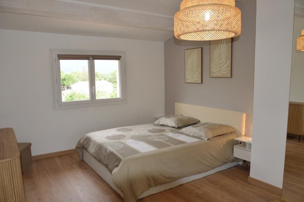 Photo of Bedroom in Cuges-les-Pins
