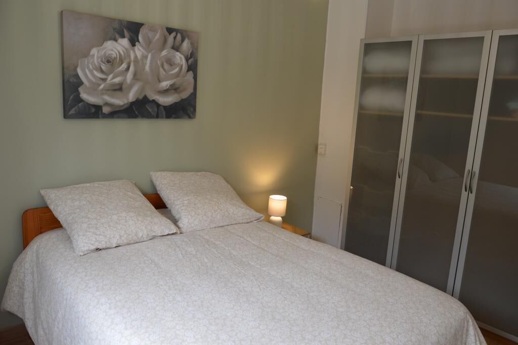 Photo of Bedroom in Cuges-les-Pins