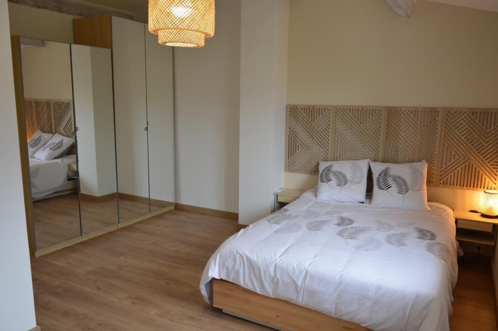 Photo of Bedroom in Cuges-les-Pins