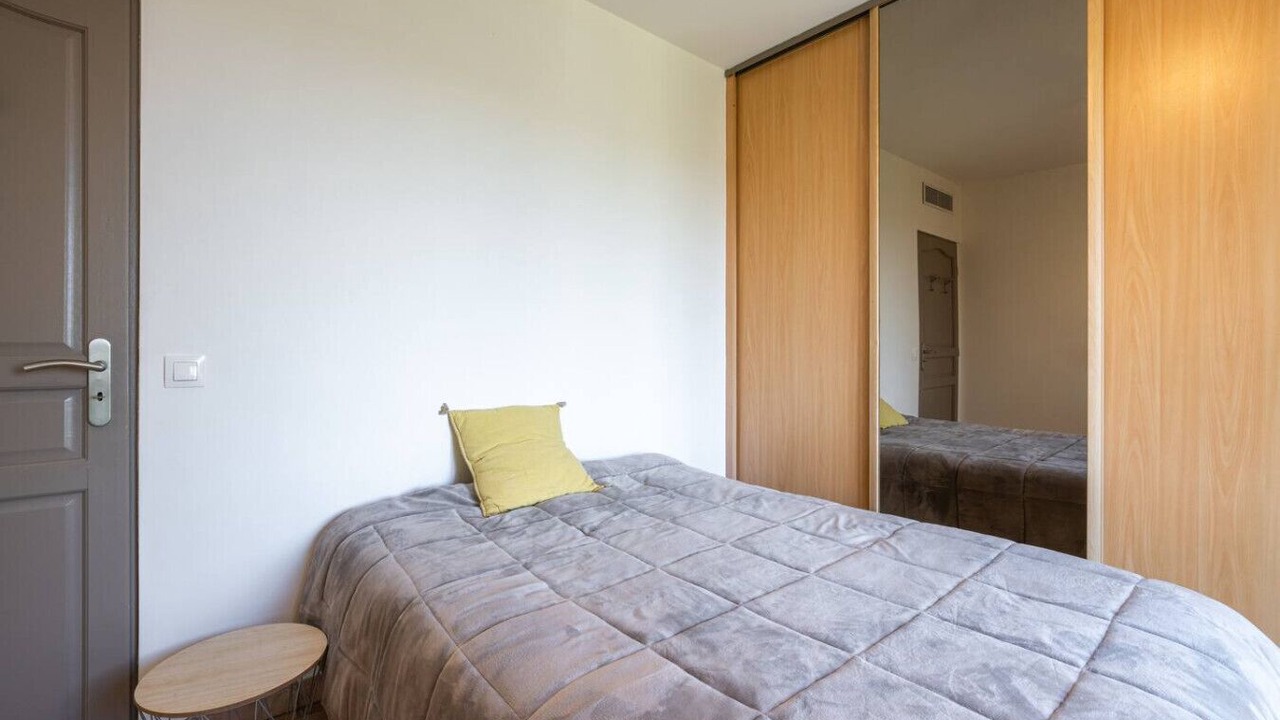 Photo of Bedroom in Biot