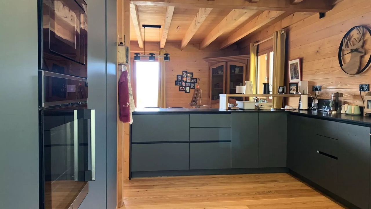 Photo of Kitchen in Enchastrayes