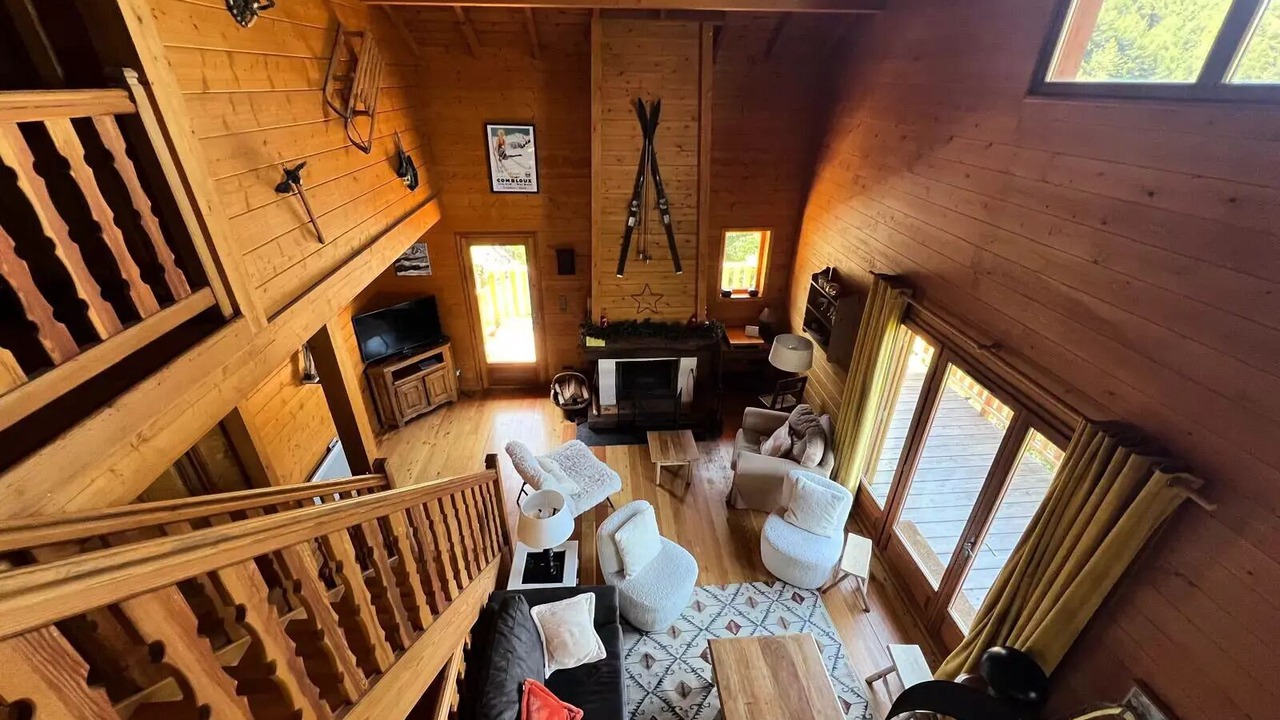 Photo of Livingroom in Enchastrayes