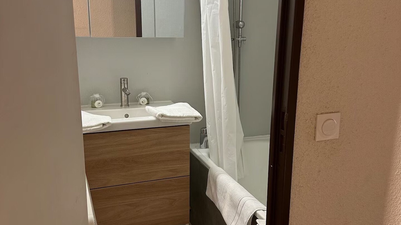 Photo of Bathroom in Vars