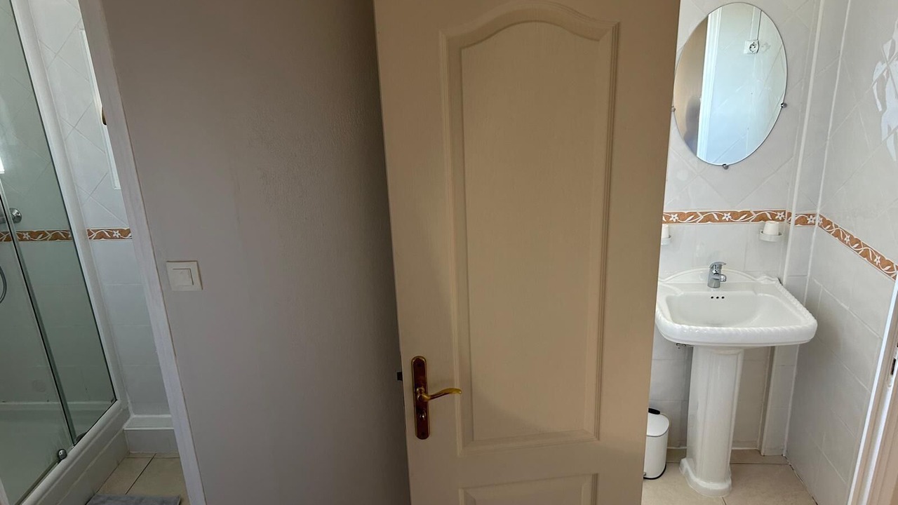Photo of Bathroom in Nissan-lez-Enserune