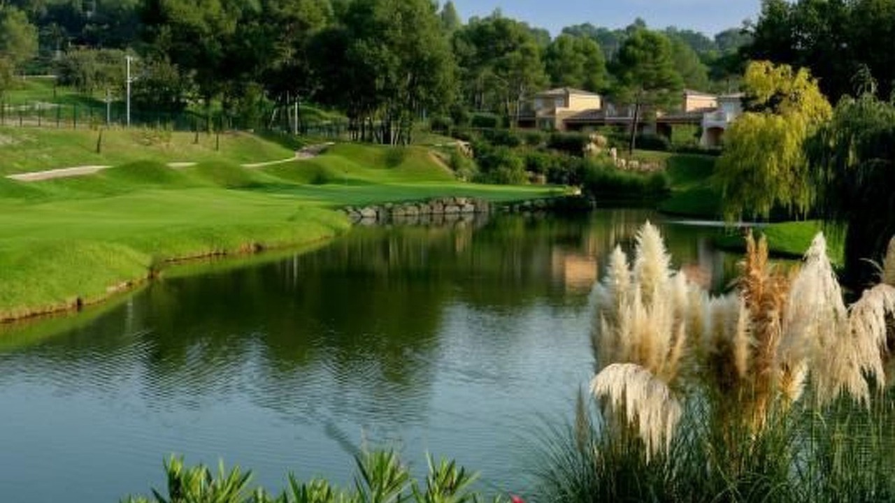 Photo of Others in Mougins