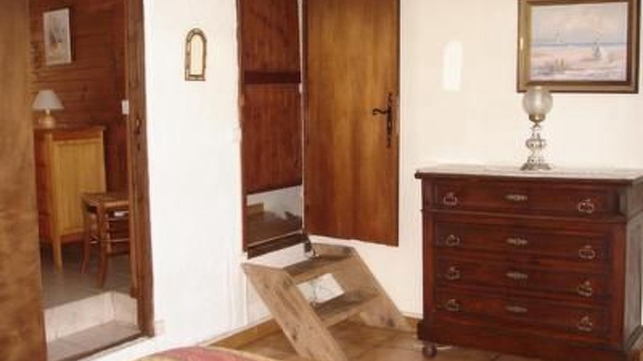 Photo of Bedroom in Sillans-la Cascade