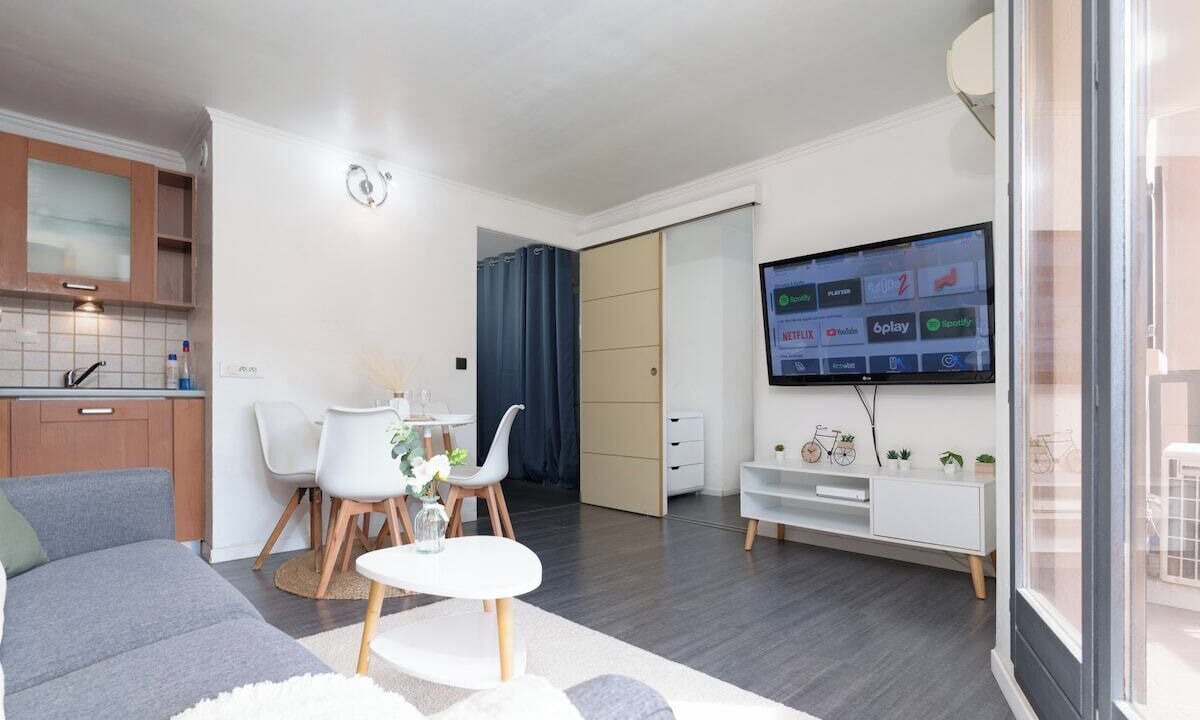 Photo of Livingroom in Saint-Jacques