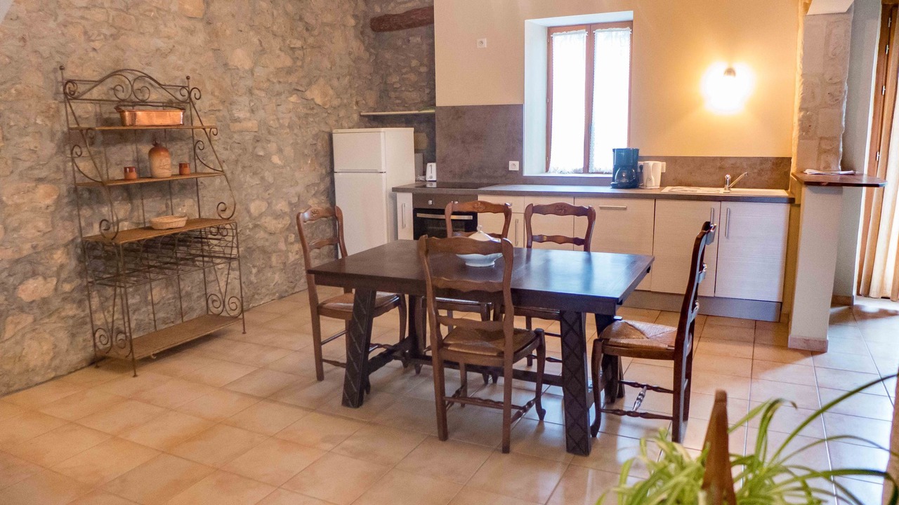 Photo of Bedroom in Montbrun-des-Corbieres