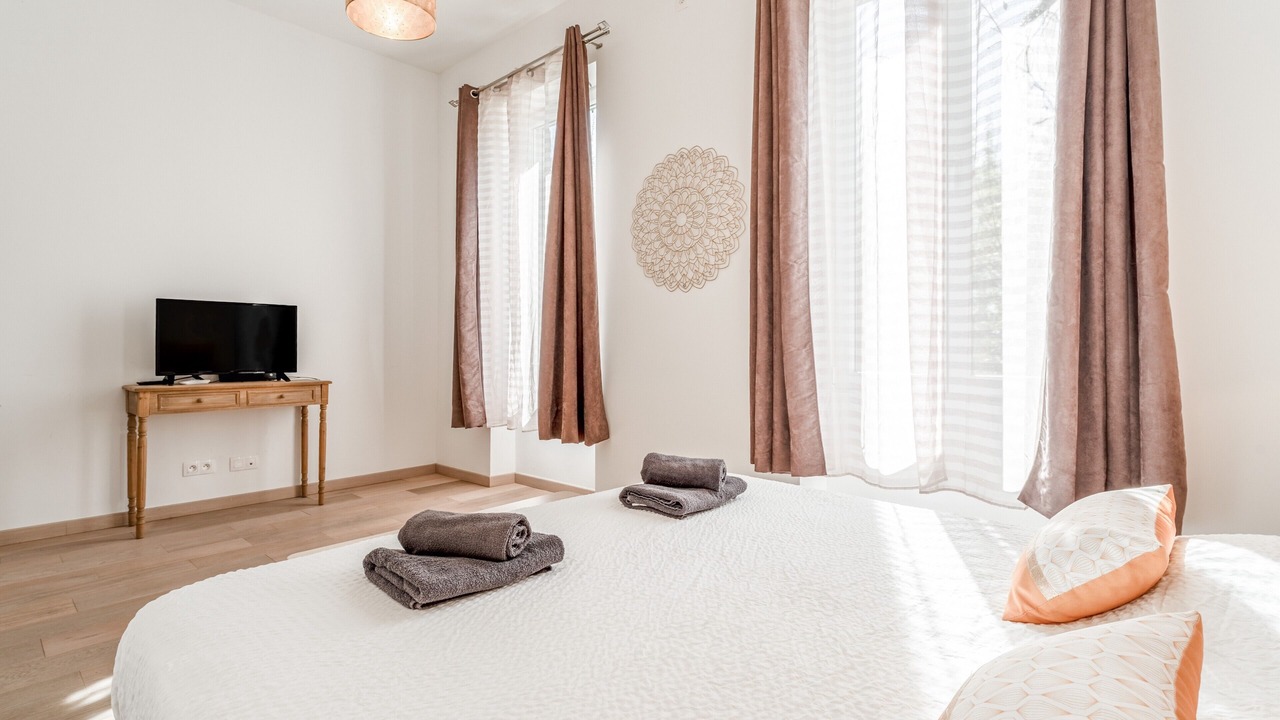 Photo of Bedroom in St.-Remy-de-Provence