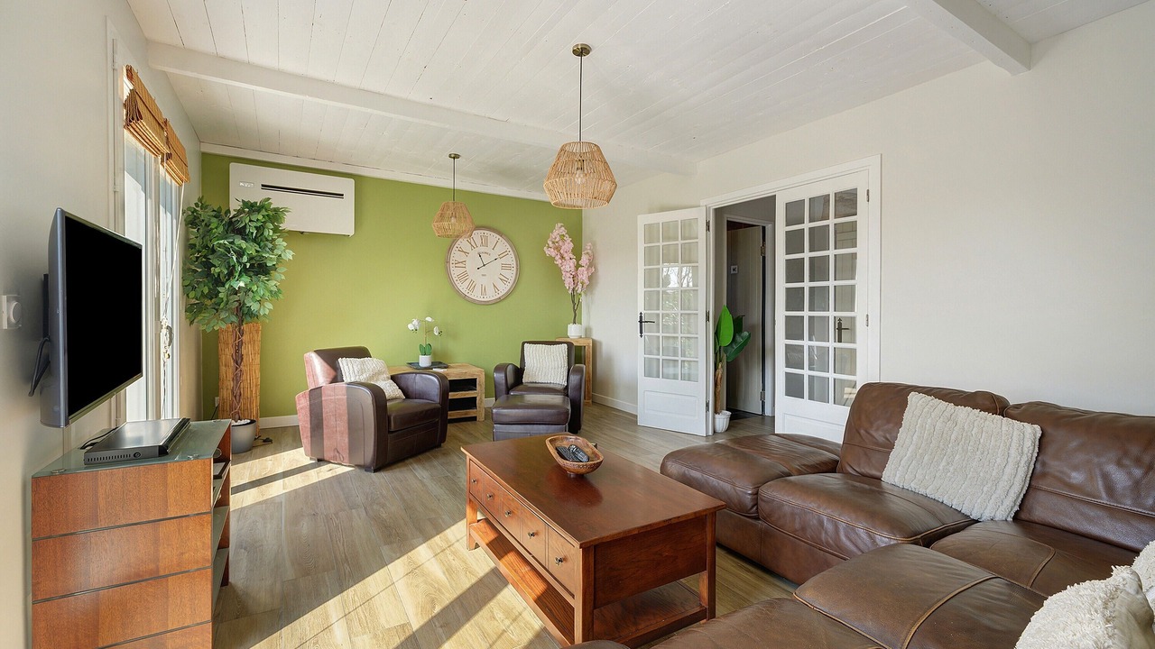 Photo of Livingroom in Saint-Nazaire-d'Aude