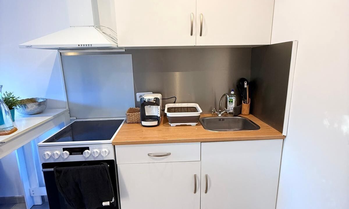 Photo of Kitchen in Saint-Mitre-les-Remparts