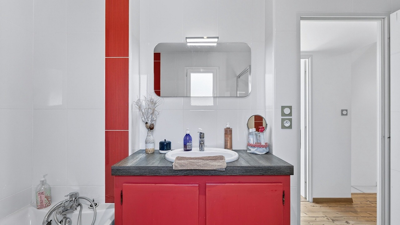 Photo of Bathroom in Chorges
