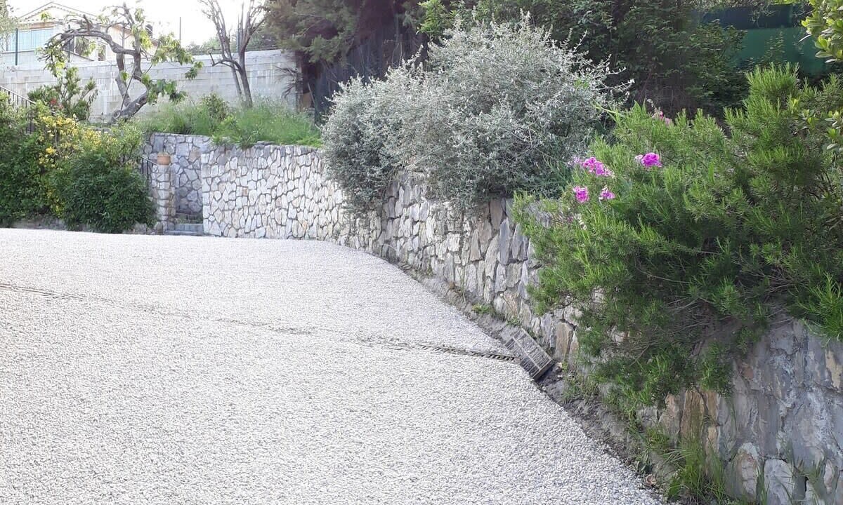 Photo of Outdoor in Le Rouret