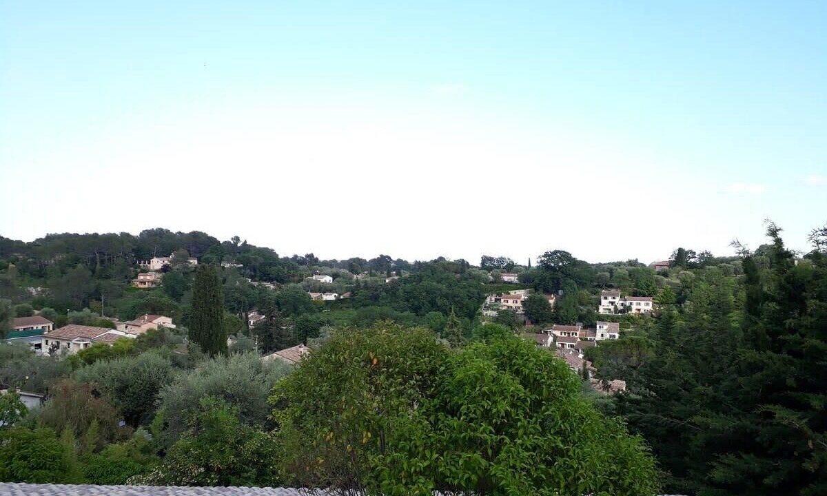 Photo of Others in Le Rouret